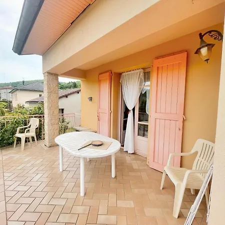 Maison Familiale Avec Jardin Et Terrasse Saint-Jean-du-Bruel